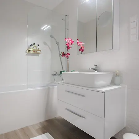 Apartment Wave Luxury